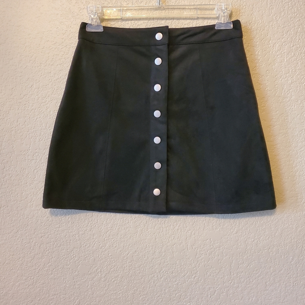 Forever 21 black button up mini skirt S